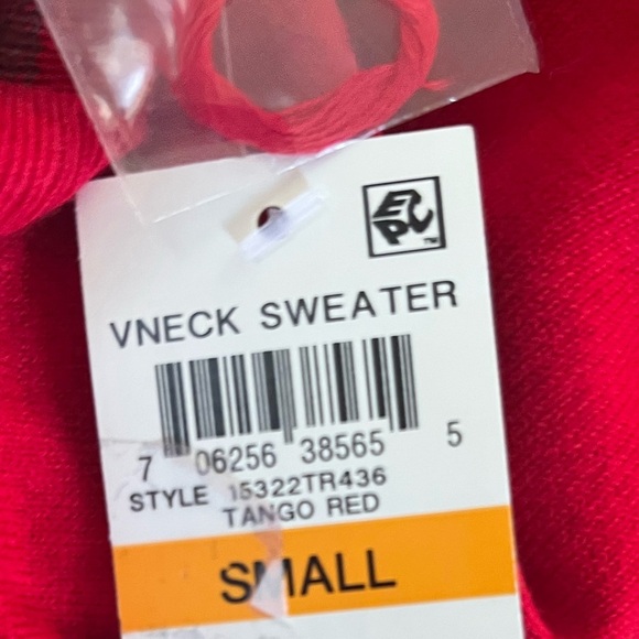 NWT Alfani Mens red v-neck sweater Sz small - Picture 6 of 6